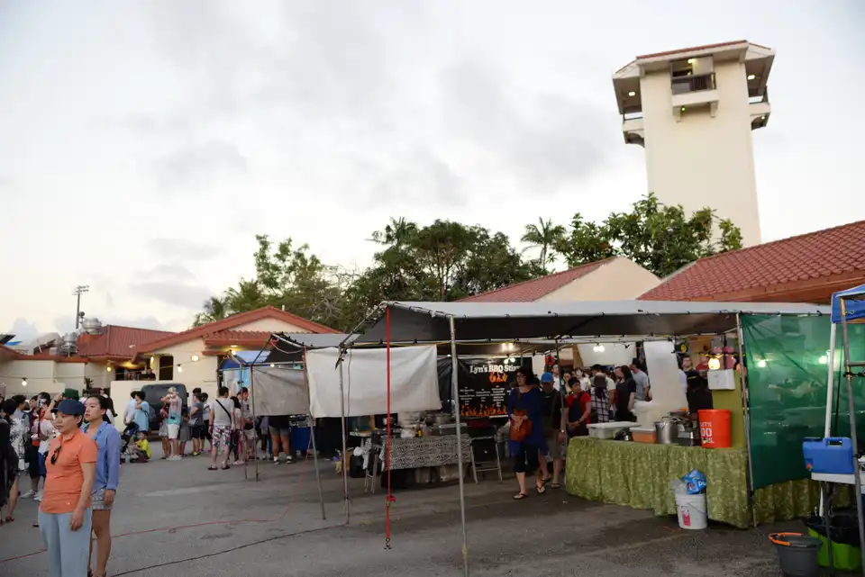 チャモロマーケット